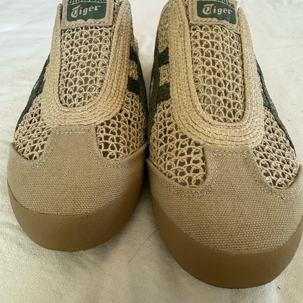 Onitsuka Tiger by Asics Mesh Beige and Green Clogs - Picture 4 of 5